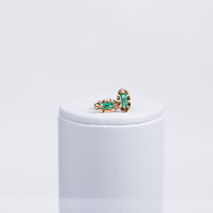 ARETES BAKATA